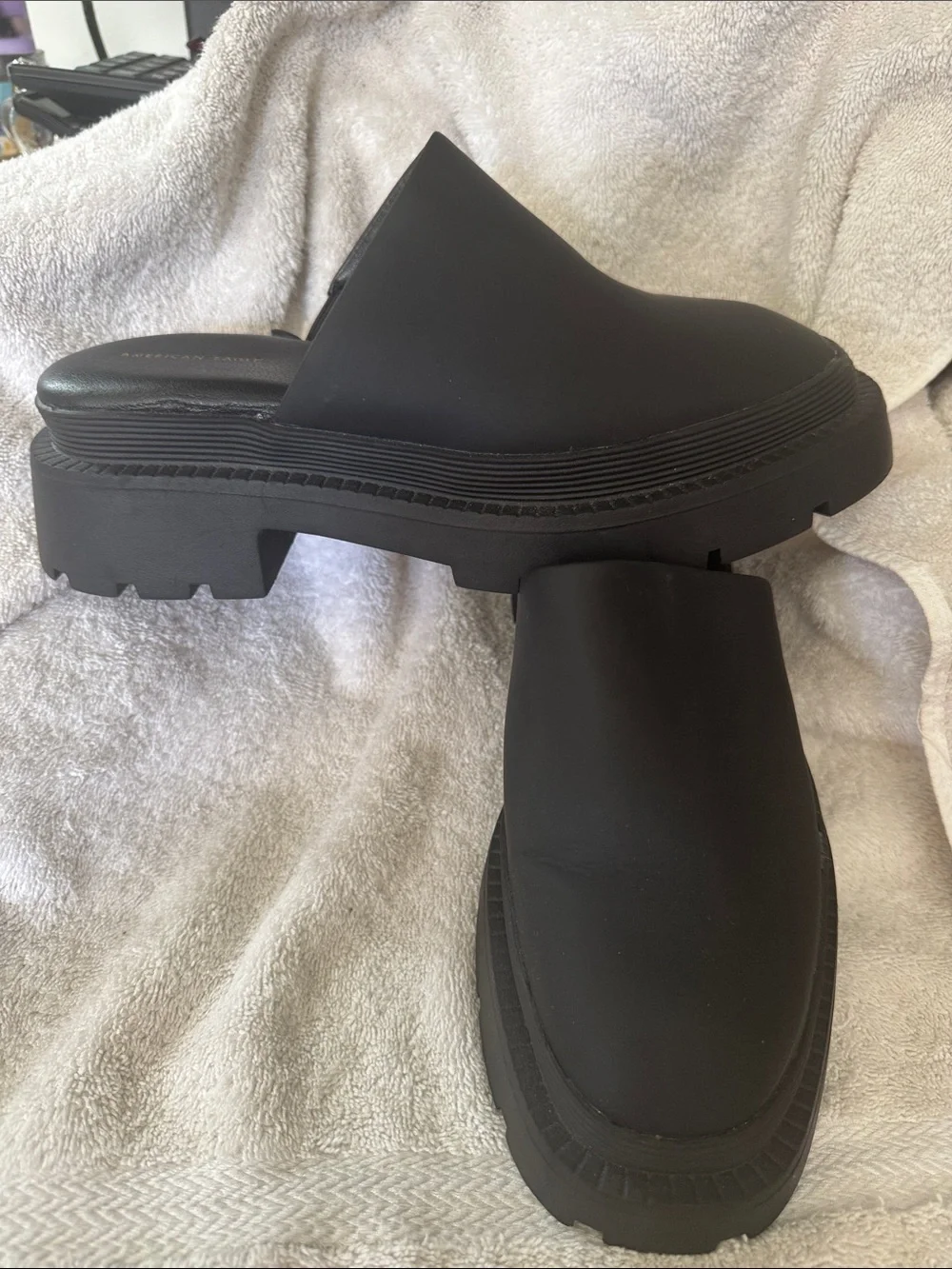 American Eagle Outfitters Black Slip-On Lug Sole Mules